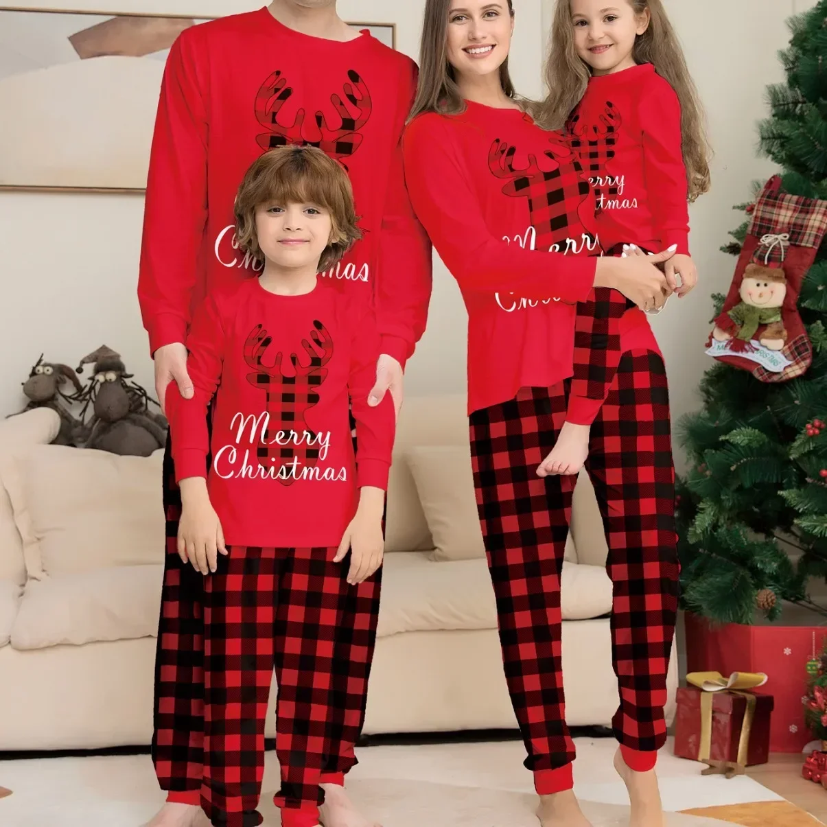 2024 Christmas Family Set Dad Mom Kids Pajamas Set Top + Pants 2 Sets Baby Crawling Suit Pet Dog Clothes Home Wear