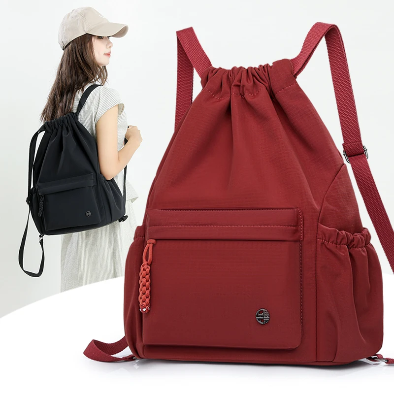 Toposhine التصميم الكلاسيكي حقيبة الظهر الموضة سلسلة إغلاق المرأة حقيبة مقاوم للماء النايلون المرأة حقيبة الترفيه حقيبة الظهر الصغيرة 6 ألوان
