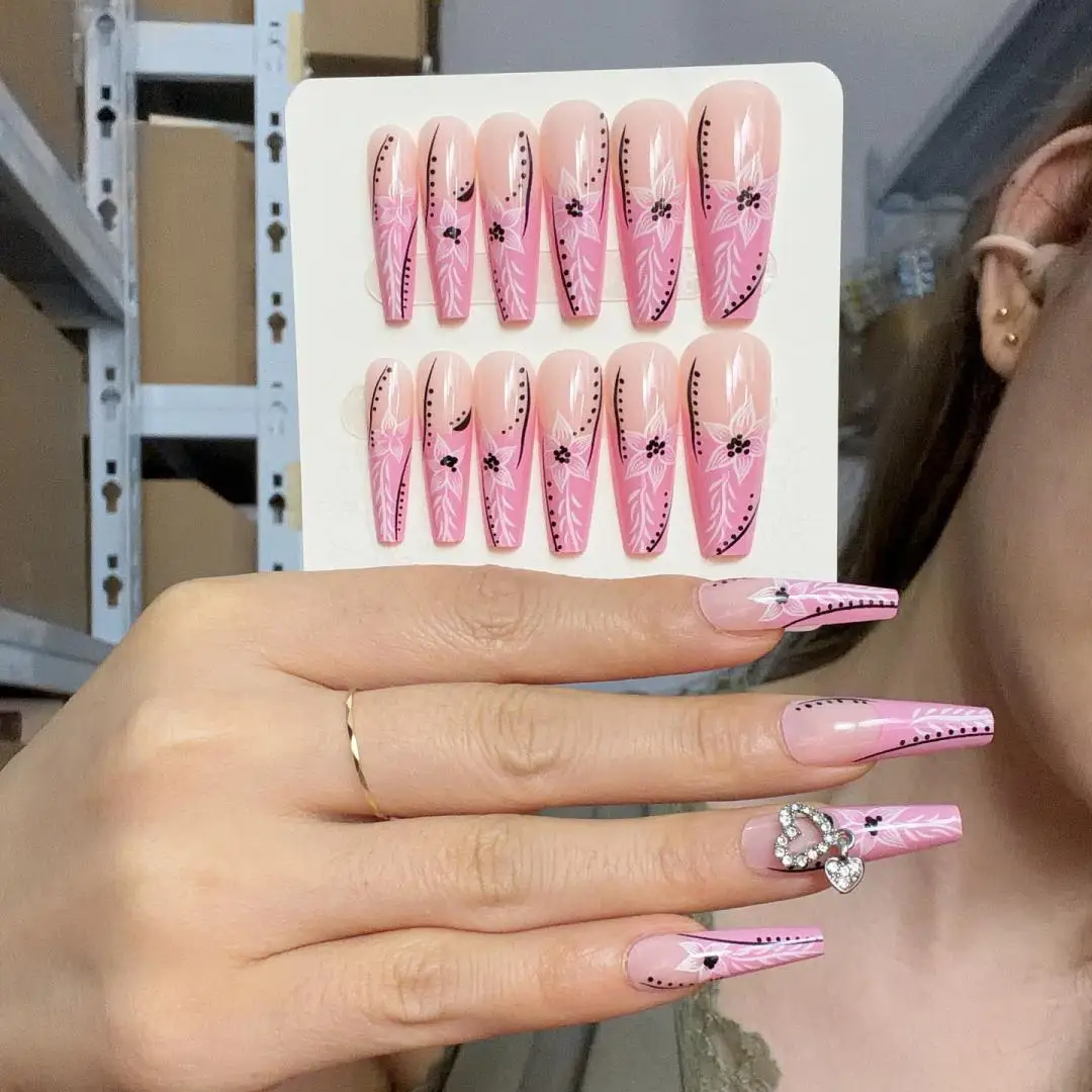 24Pcs/Box Long Ballet False Nails Acrylic Pink Floral Heart-Shaped Rhinestone Fake Nails Art Full Cover French Press on Nail