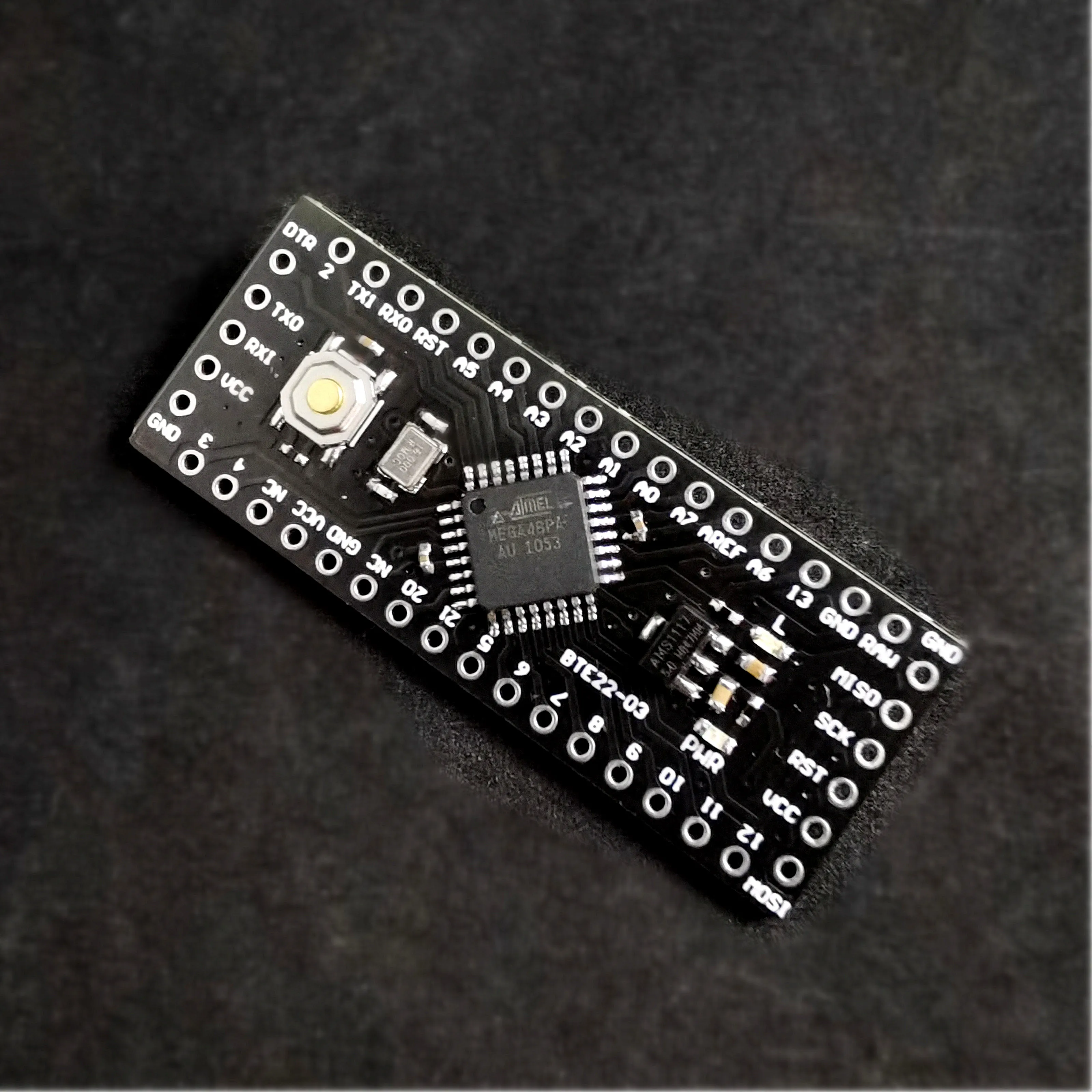 

MiniCore ATMega48PA TQFP32 5V/16MHz 115200bps Alternative Pro Mini ATMeag328P Use No Bootload Upload