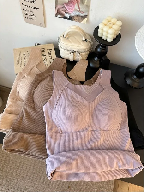 سترة دافئة مبطنة للخريف والشتاء للنساء مقاس كبير ملابس داخلية بطبقة أساسية صديقة للبشرة تمنع التوسع