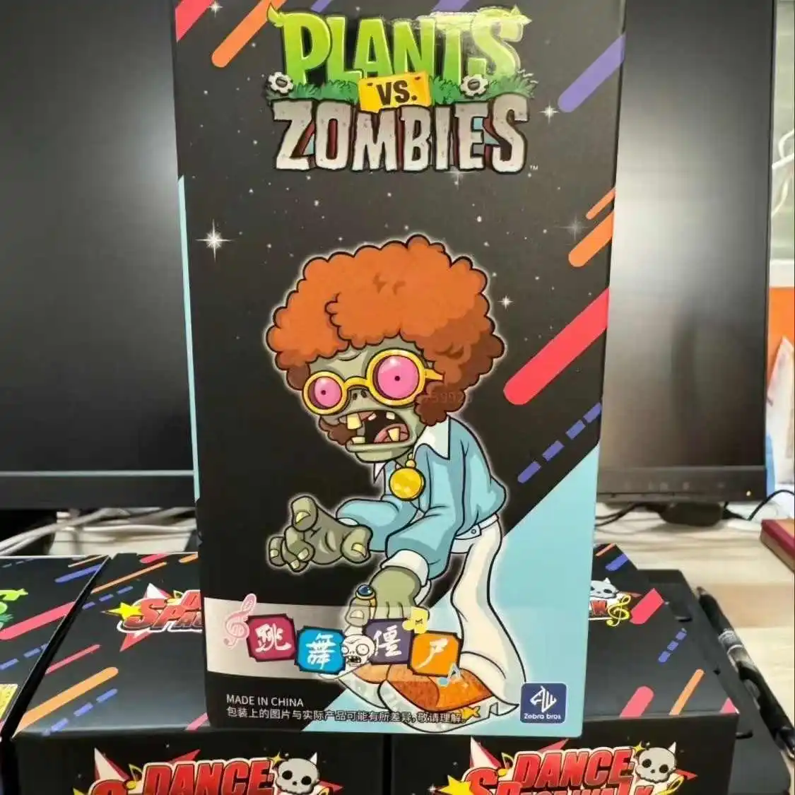 Figurines de Cosplay plantes vs Zombies authentiques, modèle de musique d'action, jouets pour enfants, cadeaux de Festival, en Stock