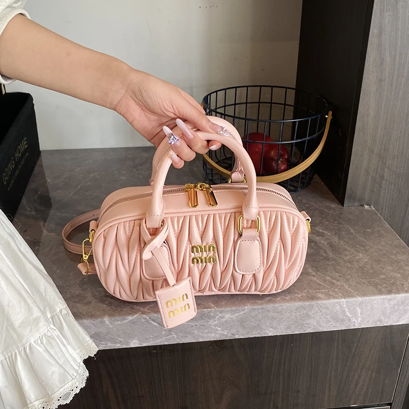 

Привлекательная повседневная женская сумка через плечо, изысканная портативная модная студенческая сумка через плечо, регулируемая сумка в кампусном стиле для поездок на работу