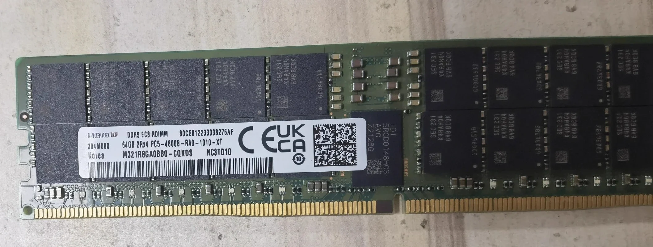 64GB DDR5-4800 PC5-38400 ECC memory RDIMM M321R8GA0BB-CQK