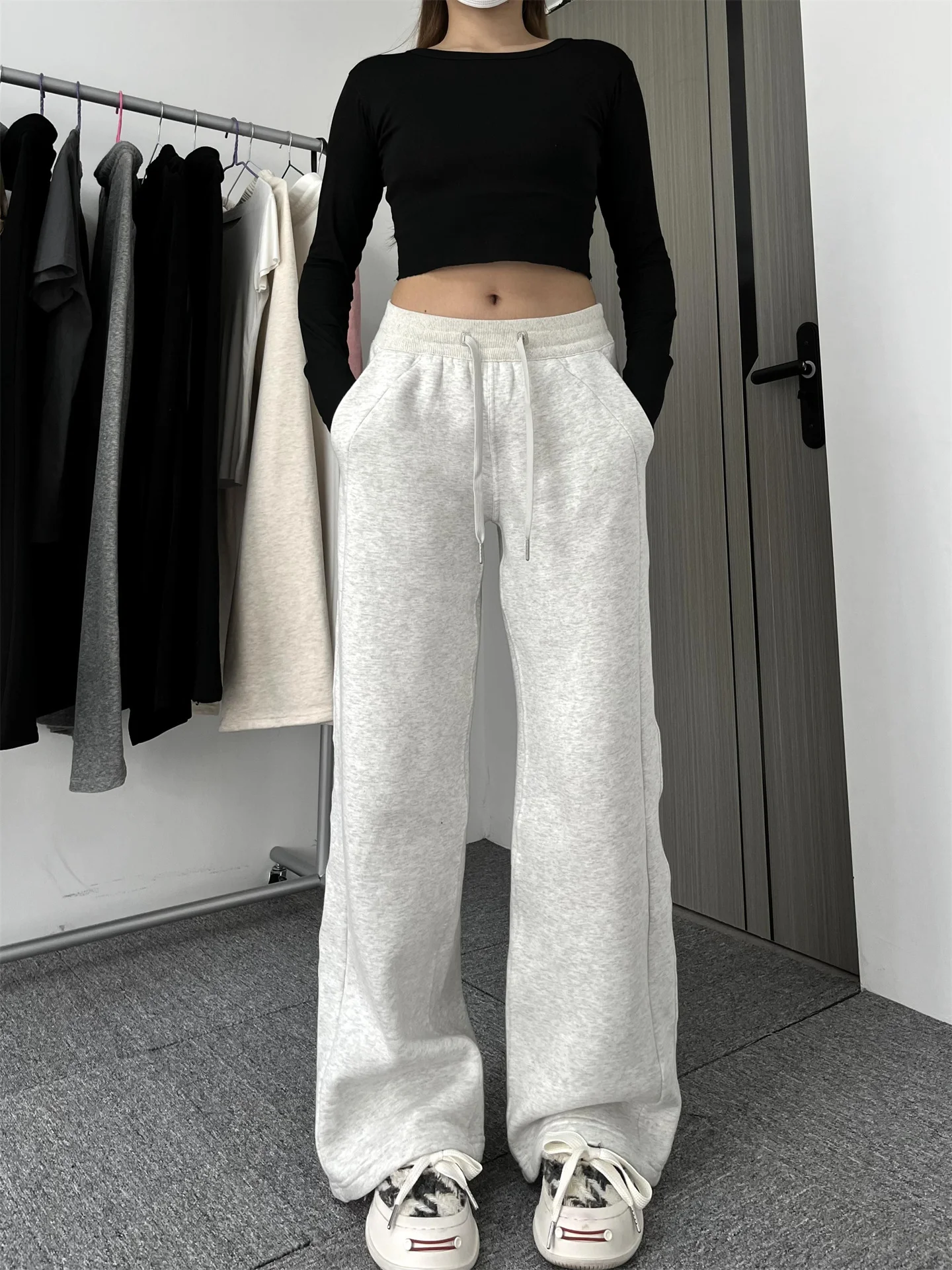 

Женские повседневные брюки с высокой талией и широкими штанинами, свободного кроя, спортивные, в пол, весна-осень 2026, новинка в корейском стиле