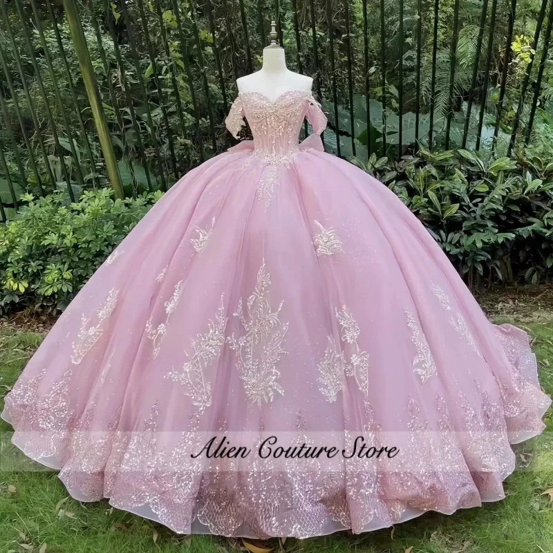 Pink Shiny Quinceanera Dresses Ball Gown Off The Shoulder Applique Lace Bow Beading Crystal Tull Corset Sweet 16 Dress Vestidos