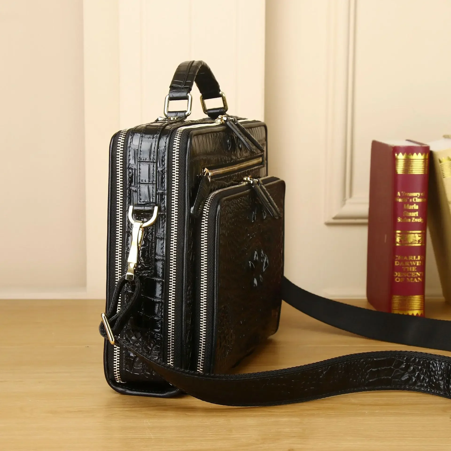 Tas Kantor Pria Bisnis Kulit Asli Sapi Pola Buaya Tas Bahu Pria Tas Komputer Laptop Messenger Pria WT120