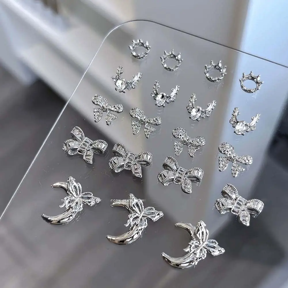 5Pcs/set Bow Bling Silver Butterfly Moon Crystal Clear Rhinestone Alloy Nail Charms 3D Crown Nail Decorations