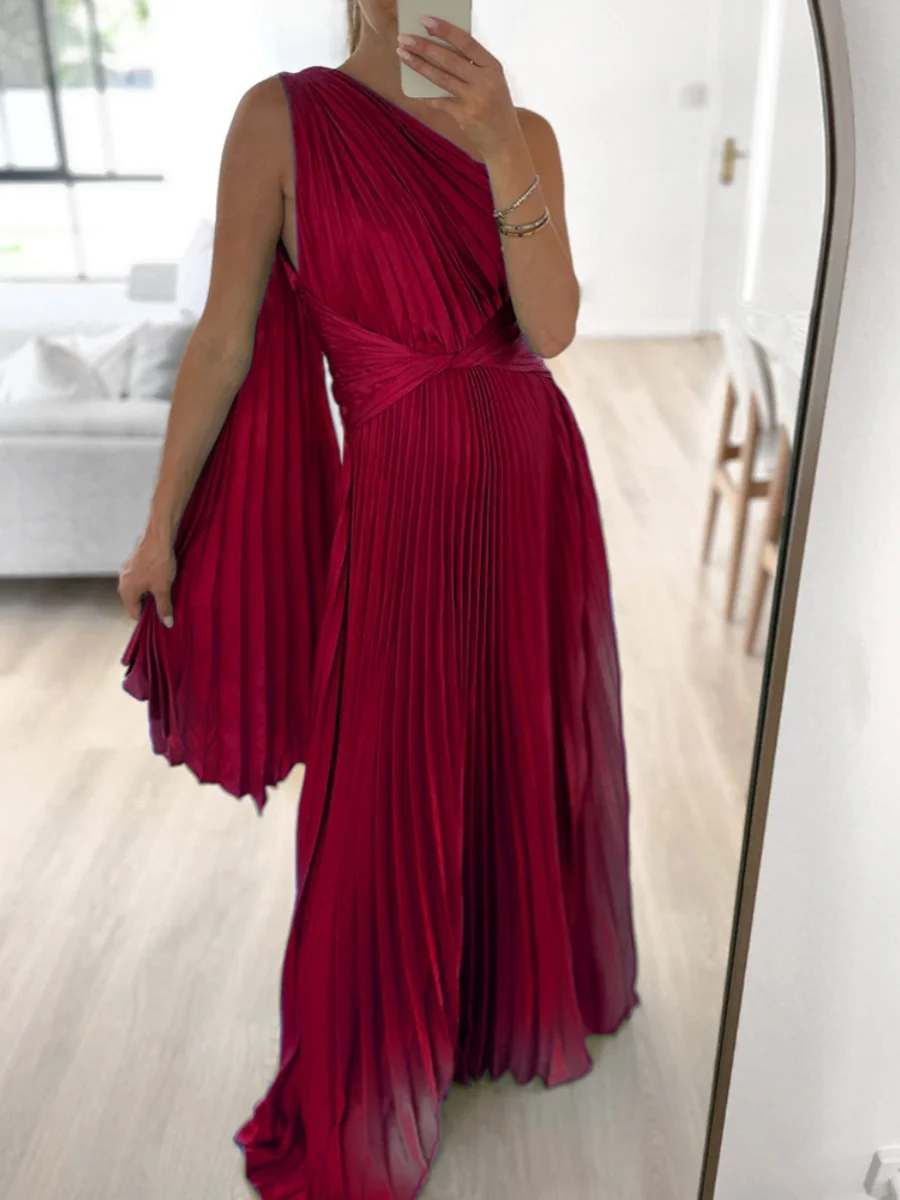 カジュアルな斜め肩ノースリーブワンピース 東南アジア風 無地 ミディ丈スカート Aラインシルエット 春夏秋冬