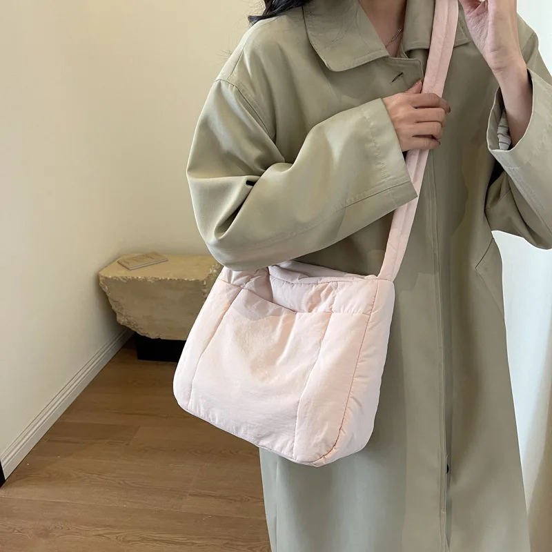 

Новая стеганая сумка-тоут с мягкой подкладкой, большая вместительная тканевая сумка-мессенджер на плечо, космические хлопковые сумки через плечо с регулируемой длиной