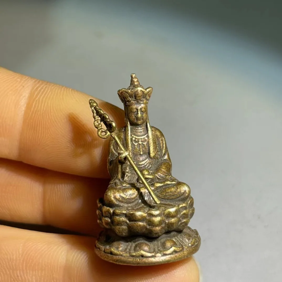 

Antique miscellaneous retro copper mini Ksitigarbha Buddha statue home desktop decoration Feng Shui auspicious ornament