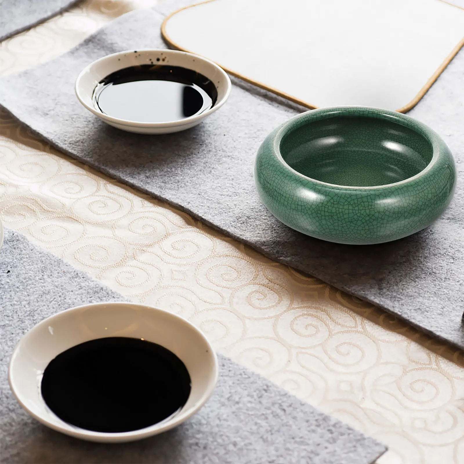 

Ceramic Ink Brush Washer Portable Lightweight Washing Tray for Artists Students Calligraphy Practice Painting Supplies Home