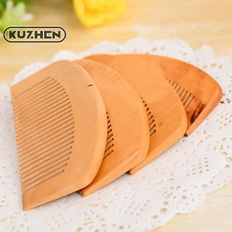 1pcs Natural Peach Solid Wood Comb Engraved Peach Wood Healthy Massage Anti-Static Comb Hair Care Tool Beauty Accessories