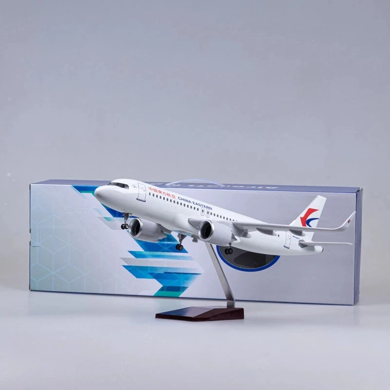 

47CM 1/80 Airplane A320NEO A320 NEO China Eastern Airlines Model Toy Light & Wheel Landing Gear Resin Plane Model