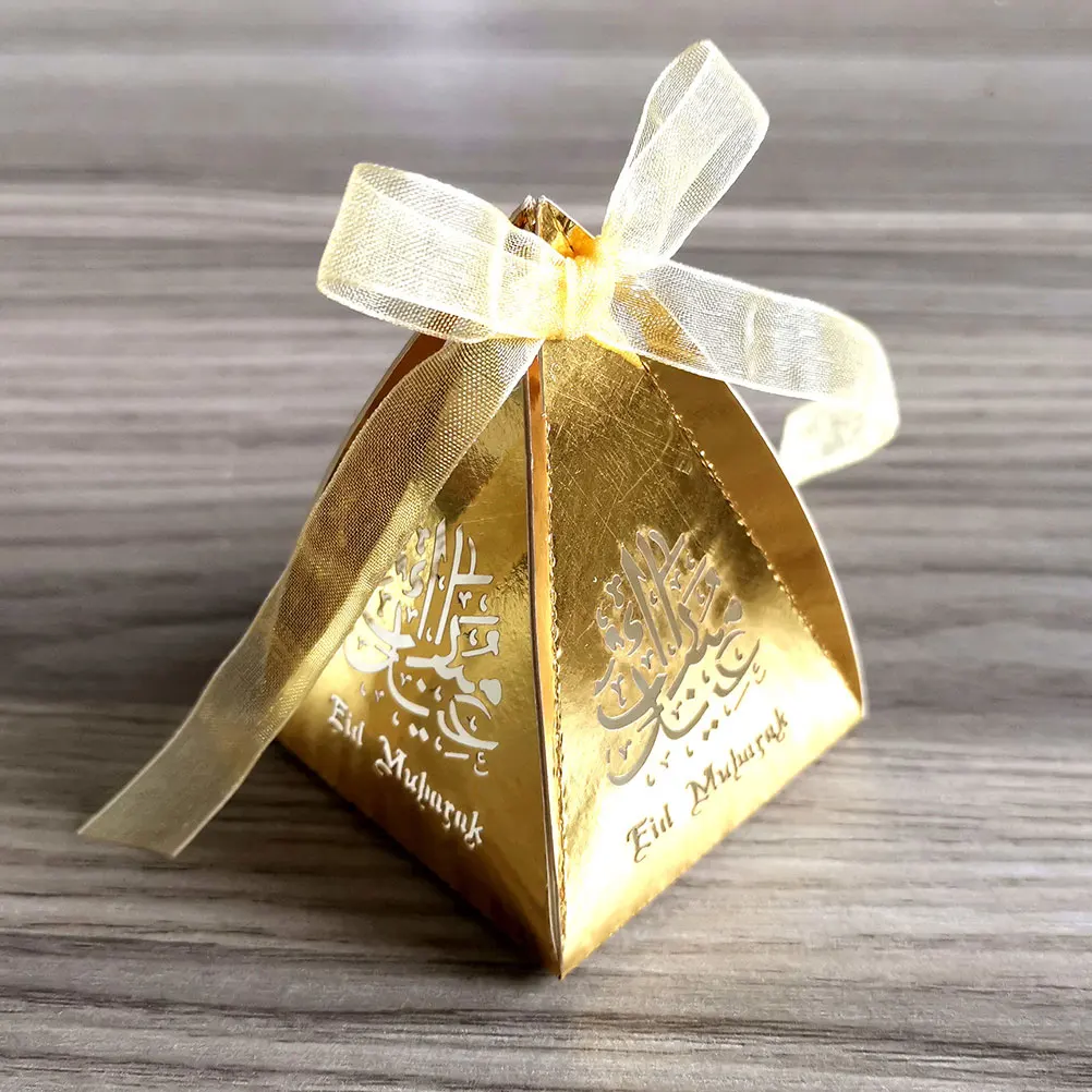 

50pcs Hollow Candy Boxes Golden Wrappers Paper Favor Bags Treat Boxes Chocolate Holders Craft Jewelry Box Party Decoration Gift