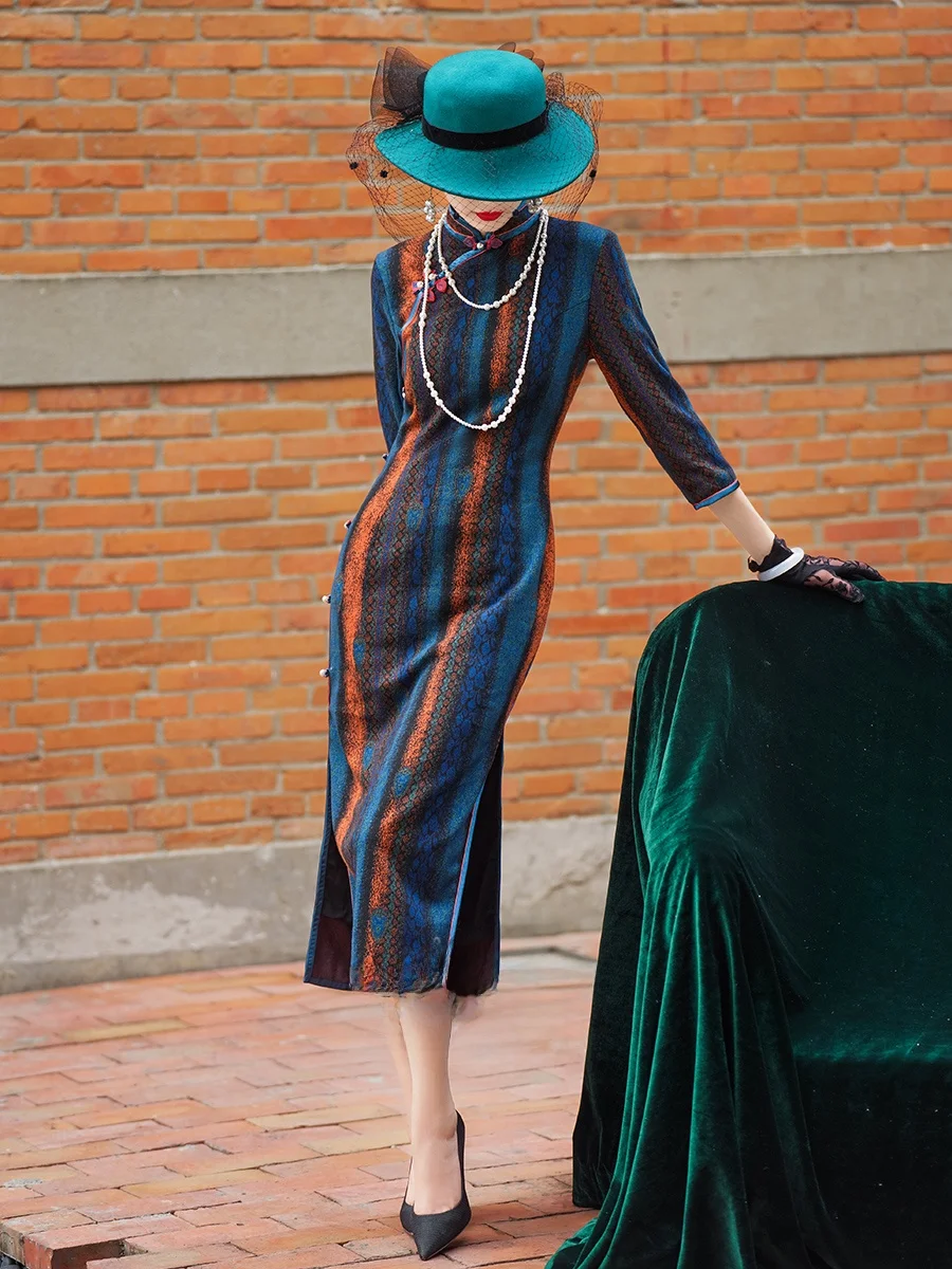 

Осень-зима Длинный све Винтаж Китайский сле Новый средний класс Feeling Republic of Chi Young Модель