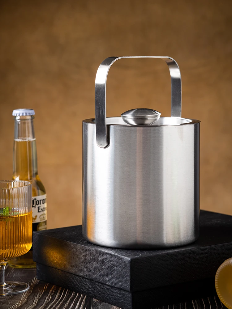 Double thickened stainless steel ice bucket, champagne barrel, ice chilled draft beer drinks, ice cubes, KTV bar utensils