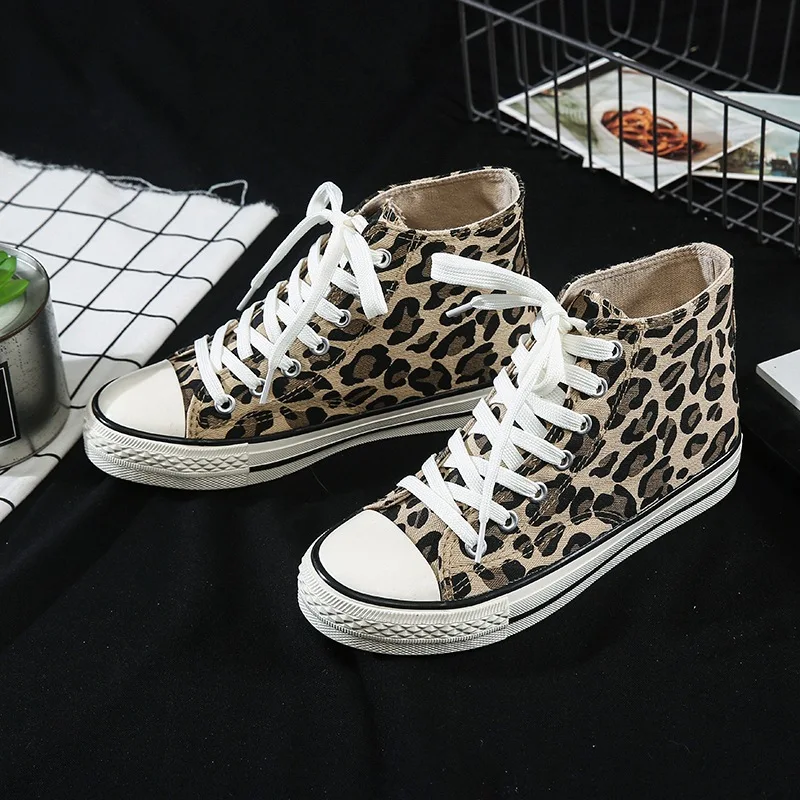 Sapatos femininos de lona com estampa leopardo, sapatos vulcanizados, novo estilo, tendência da moda