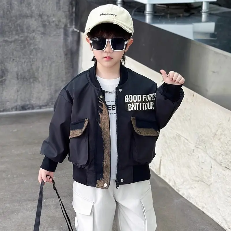 سترة بيسبول للأولاد 2025 سترة عصرية للربيع والخريف على الطراز الكوري ملابس خروج متعددة الاستخدامات للأطفال ملابس خارجية مريحة عصرية #3