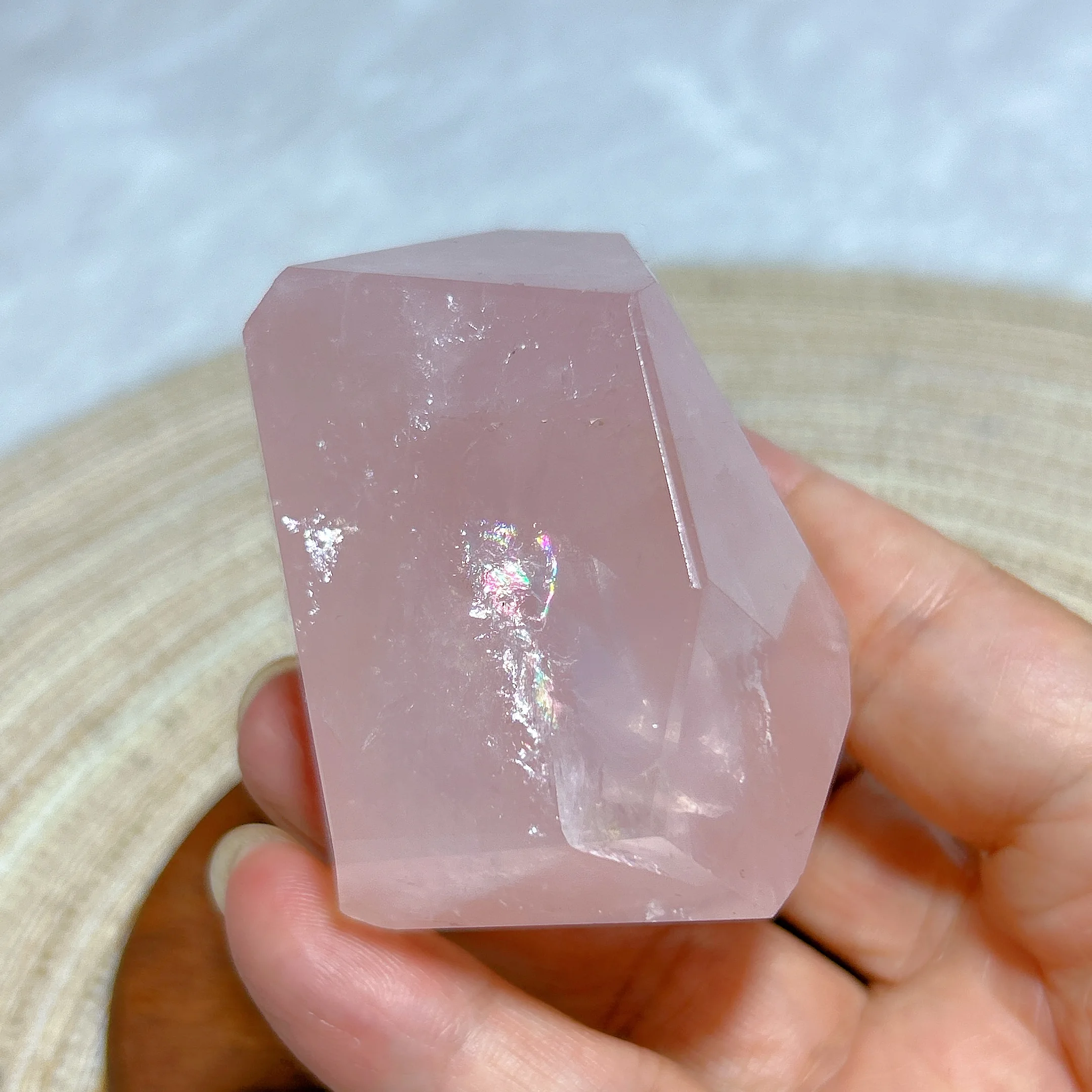 Healing Natural Crystal Rainbow Rose Quartz Free Form High Quality Gemstones Mineral Energy Reiki Home Decorations Gift