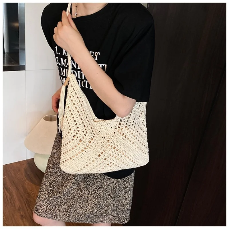 

Classic Elegant Leather Crossbody Bag For Ladies Handbag With Shoulder Strap Famous Designer Make Luxury Item