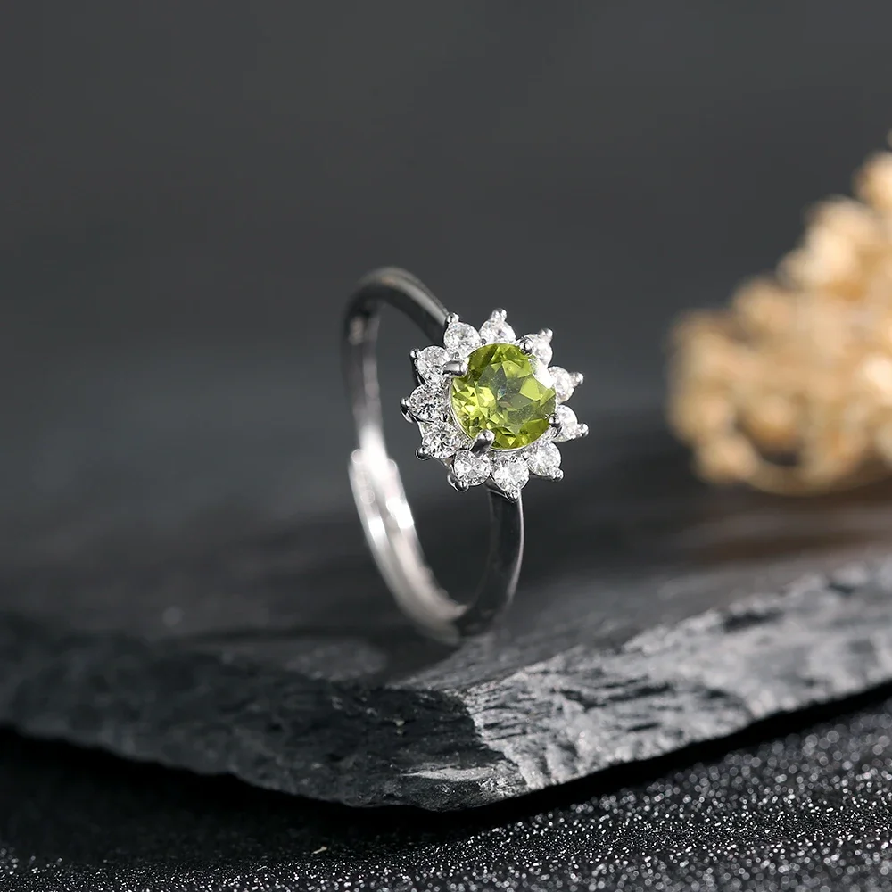 Adjustable S925 Silver Women's Ring 6.5mm Round Natural Peridot Gemstone Sunflower Shaped Wedding Bands Bohemian Jewelry Gifts