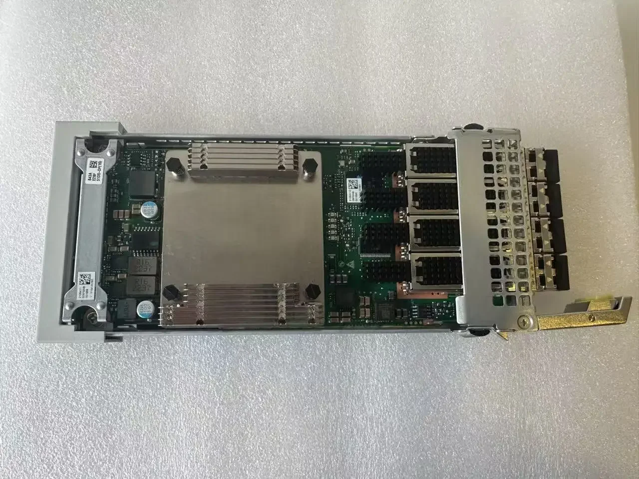 

Server network card 034QGP10RB100150 External SAS Controller USED
