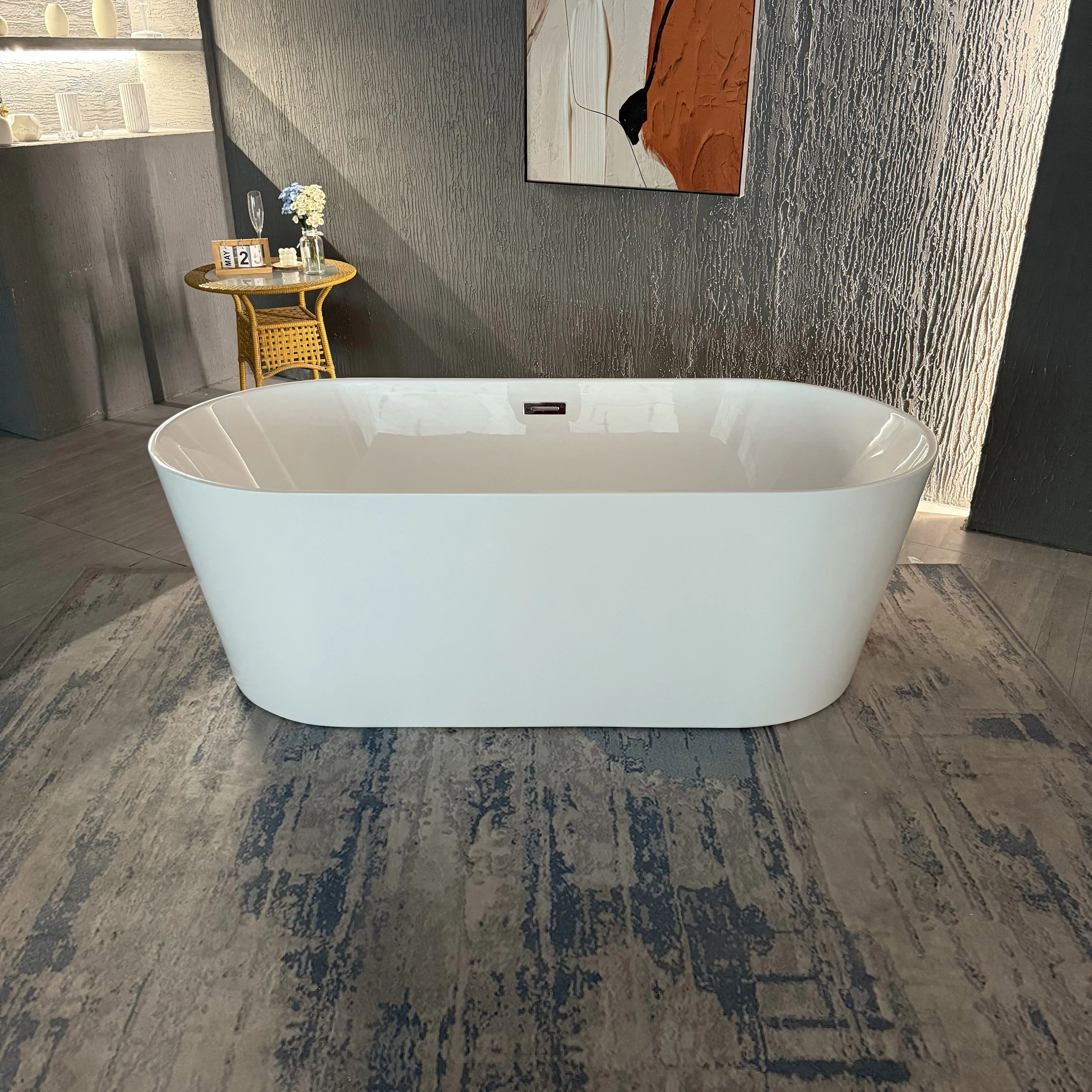 HEIßER VERKAUF Super Sonderangebot Ovale bogenförmige freistehende Acrylbadewanne Hochwertiges Whirlpool-Einweichenbadewanne