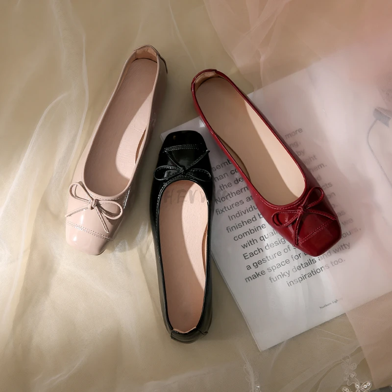 Retro Bowknot Patent Leather Women\'s Ballet Flats Shoes Autumn Slip on Flat Casual Shoes Round Toe Thick Heels Wine Red Loafer