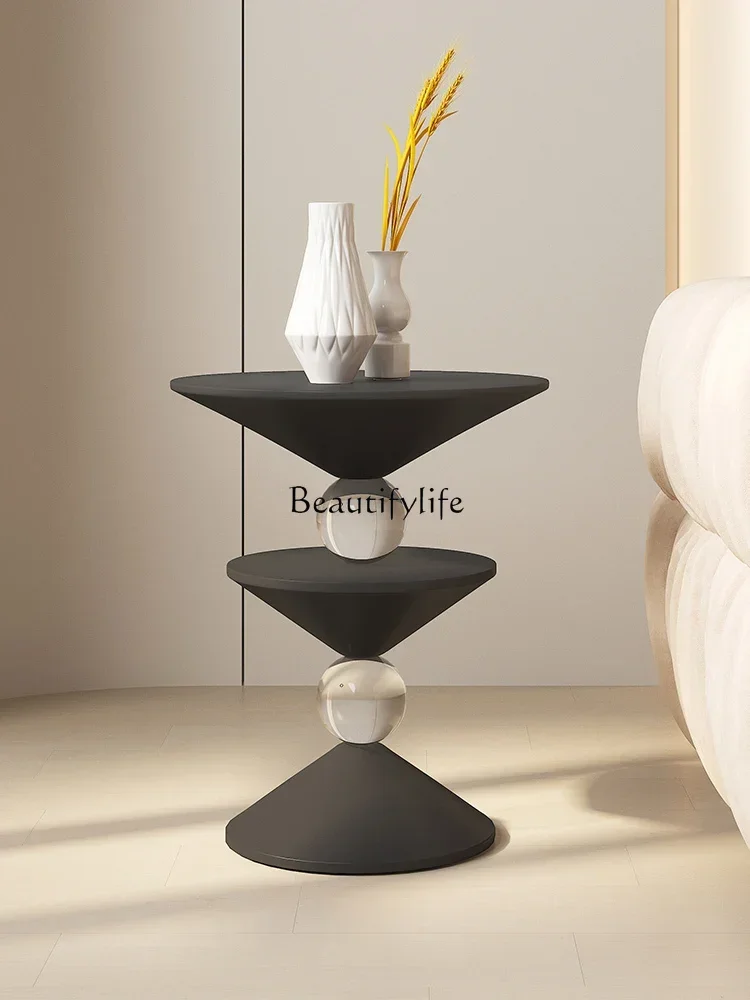 

z.Creative Side Table Modern Minimalist Living Room Sofa Design Japanese Art Bedside Small round Table