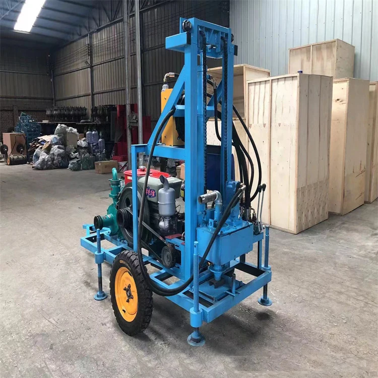 2025200M 300M Impianto di perforazione Impianto di perforazione per pozzi d'acqua Macchina/Motore diesel Piccoli impianti di perforazione per pozzi d'acqua in vendita