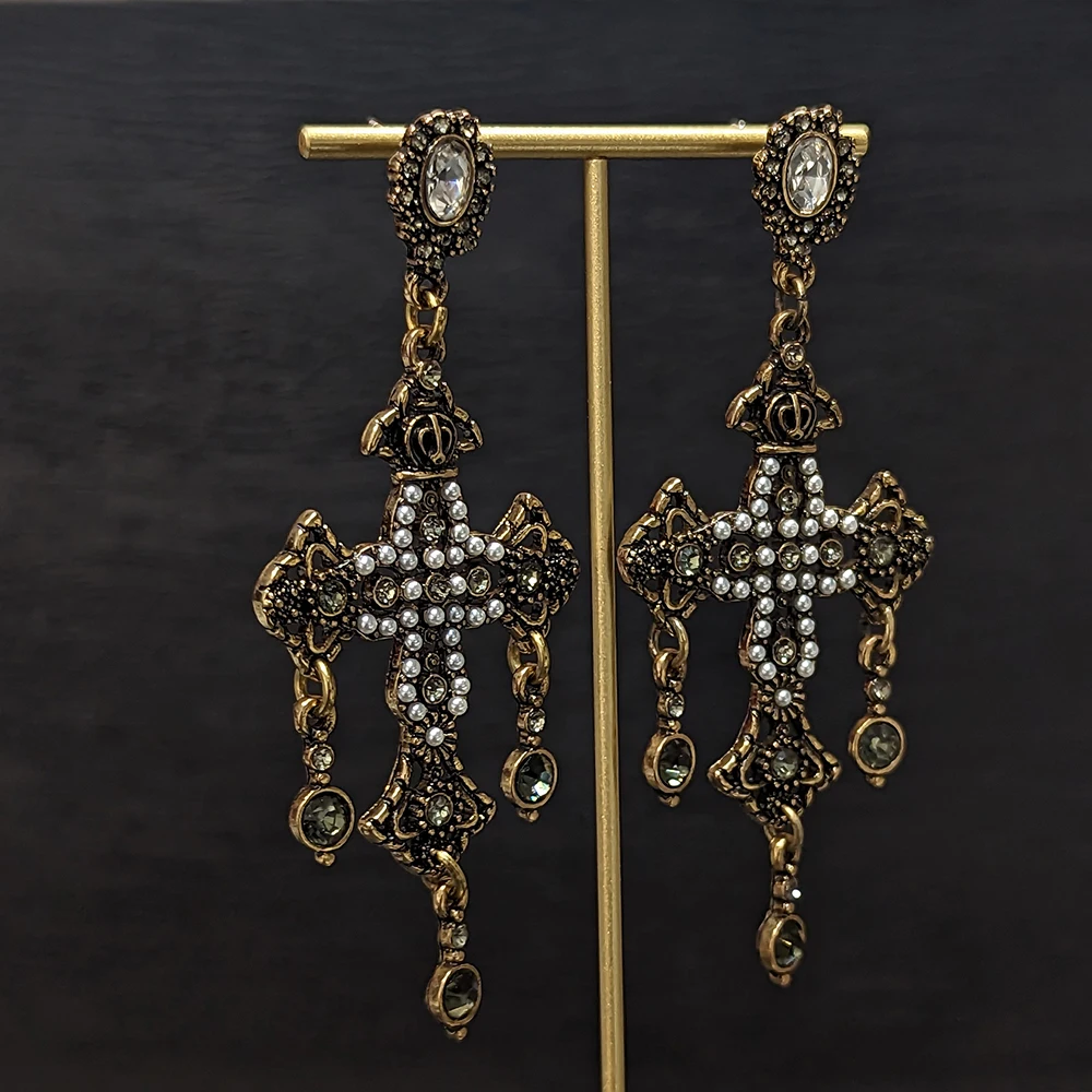 Amorita boutique Delicate cross design retro palace drop earrings