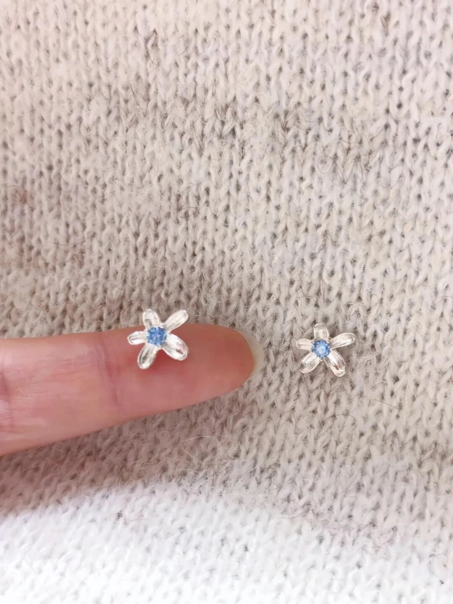 eleganti-orecchini-a-perno-con-fiore-in-zircone-blu-argento-sterling-925-gioielli-raffinati-design-originale-alla-moda-per-donne