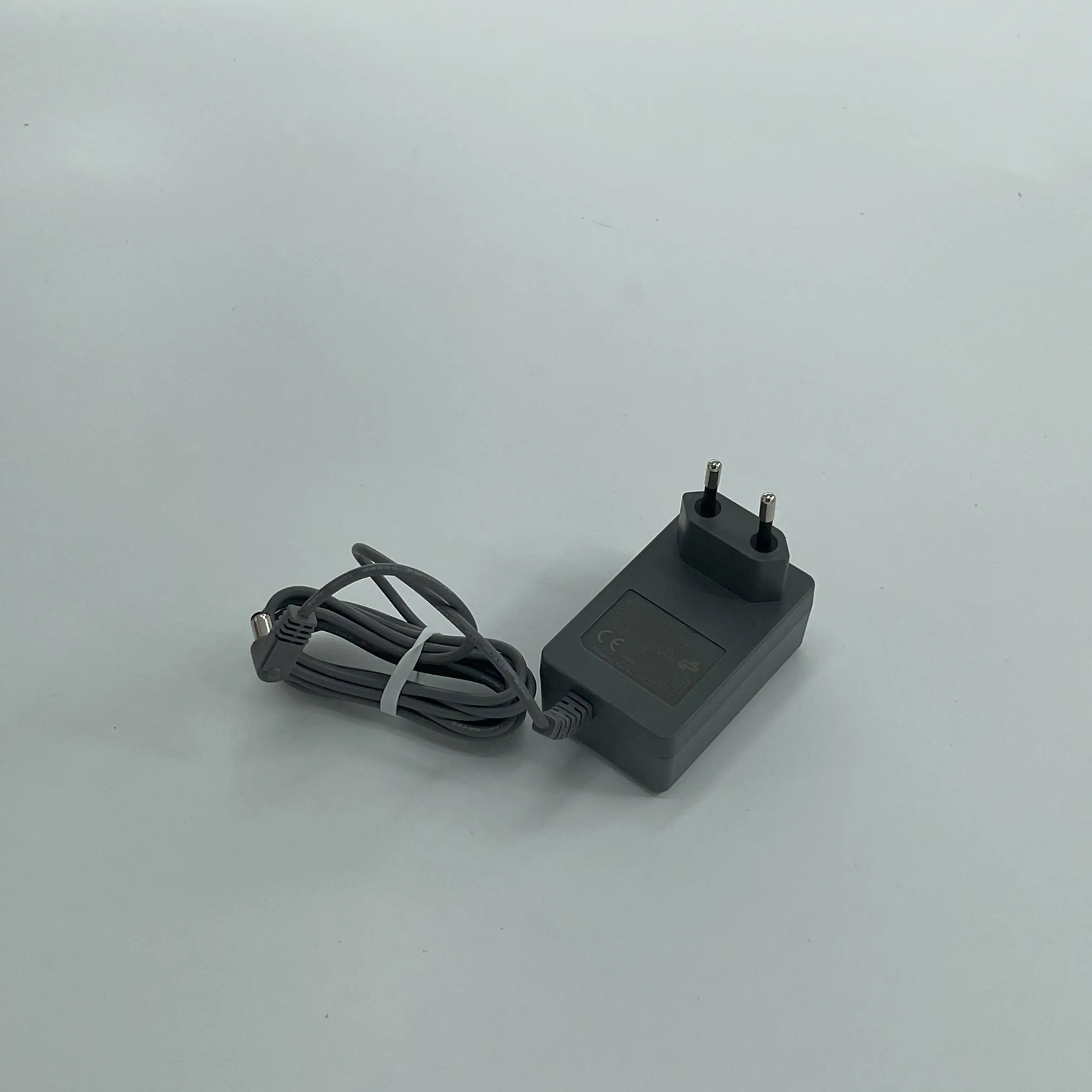 محول الشحن الأصلي مع الاتحاد الأوروبي التوصيل إكسسوارات قطع غيار ل Dreame V11 مكنسة كهربائية شاحن امدادات الطاقة الأبيض