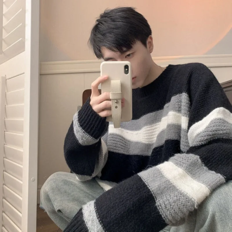 Vintage Japanese Retro Striped Sweater Men Korean Lazy Style Oversize Base Knitted Sweater