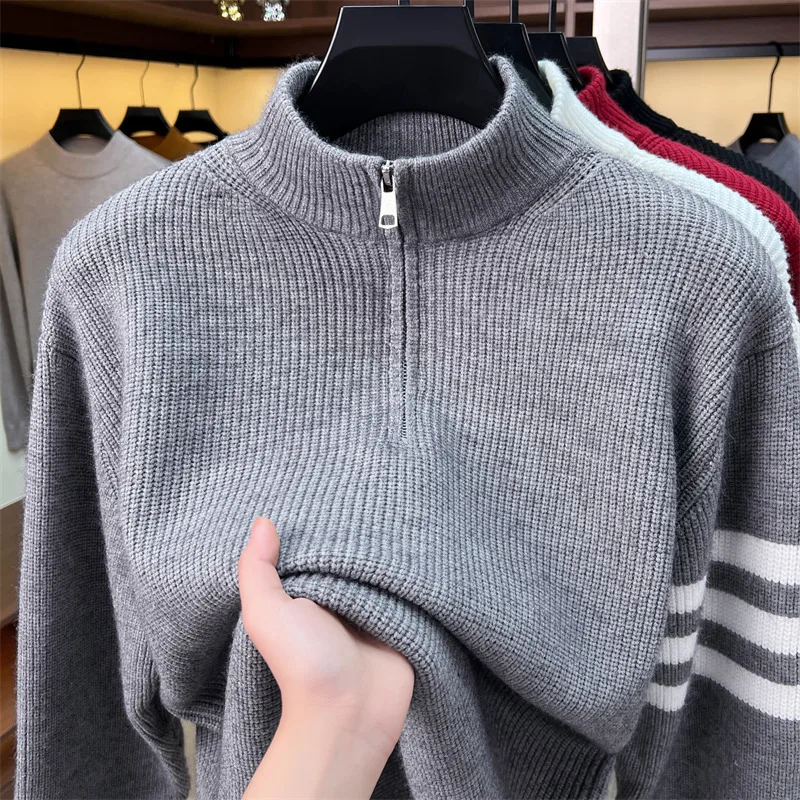 Designer's New Sweater Winter New Zipper Semi High Neck Fashion Casual High-End Brand Classic Striped Warm Man's Knit Pullover