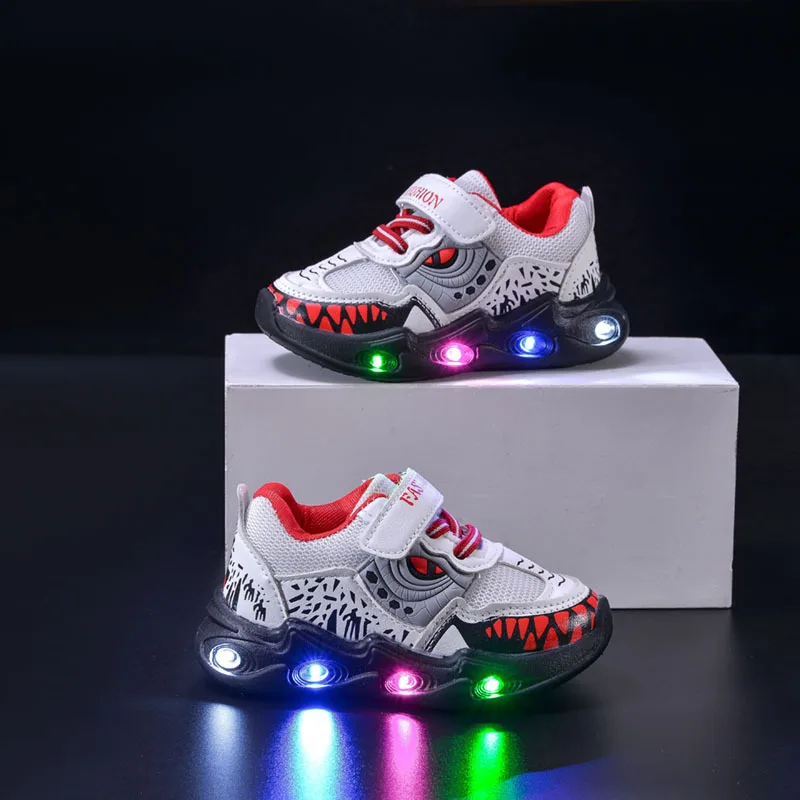 Tenis De Niño Child Sneakers 2024 Boys New Cartoon Kid Shoes Child Baby Autumn LED Luminous Sports Shoes Kids Shark Casual Shoes