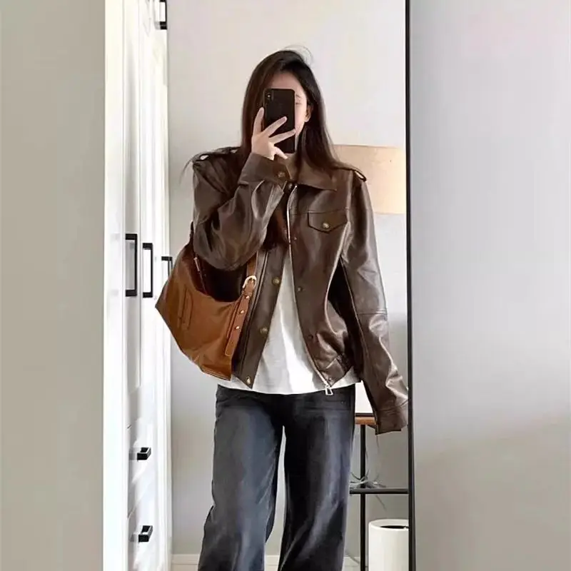 

Retro Hong Kong Style Brown Leather Jacket for Women in Spring 2024 Maillard Will Wear a High-end Motorcycle Jacket With a top