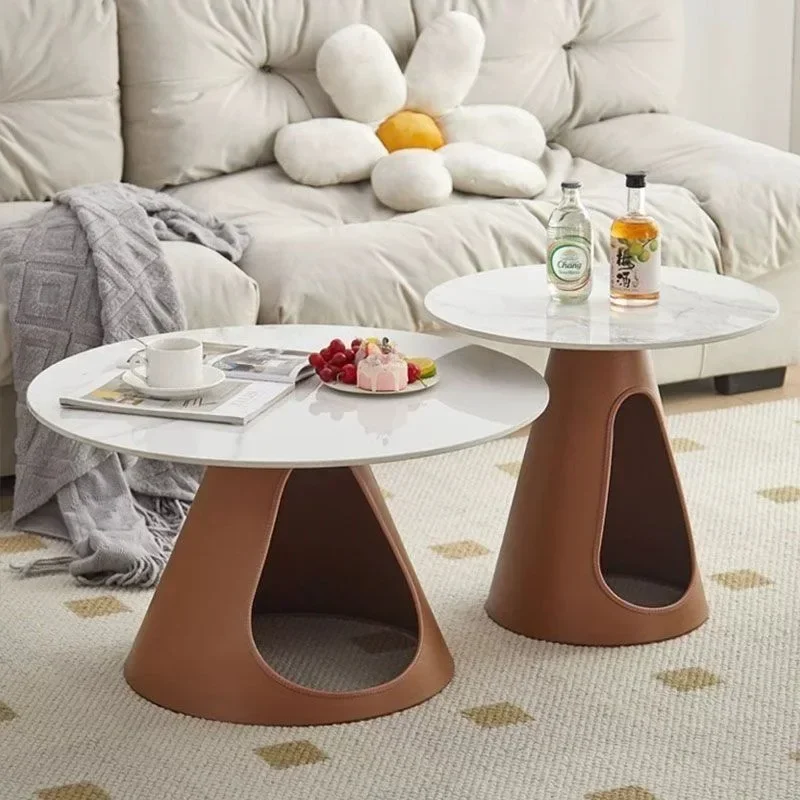 Mesa de centro redonda de luxo leve e moderna, estilo creme combinado para sala de estar, mesa de centro doméstica pequena e simples