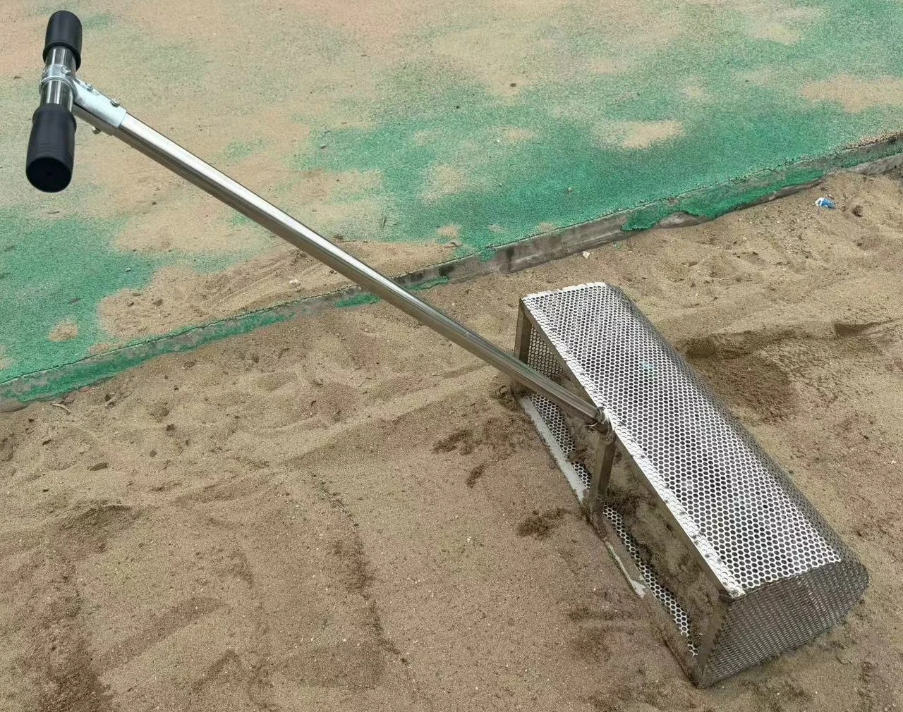 Beach trash removal rakes, hourglass rakes