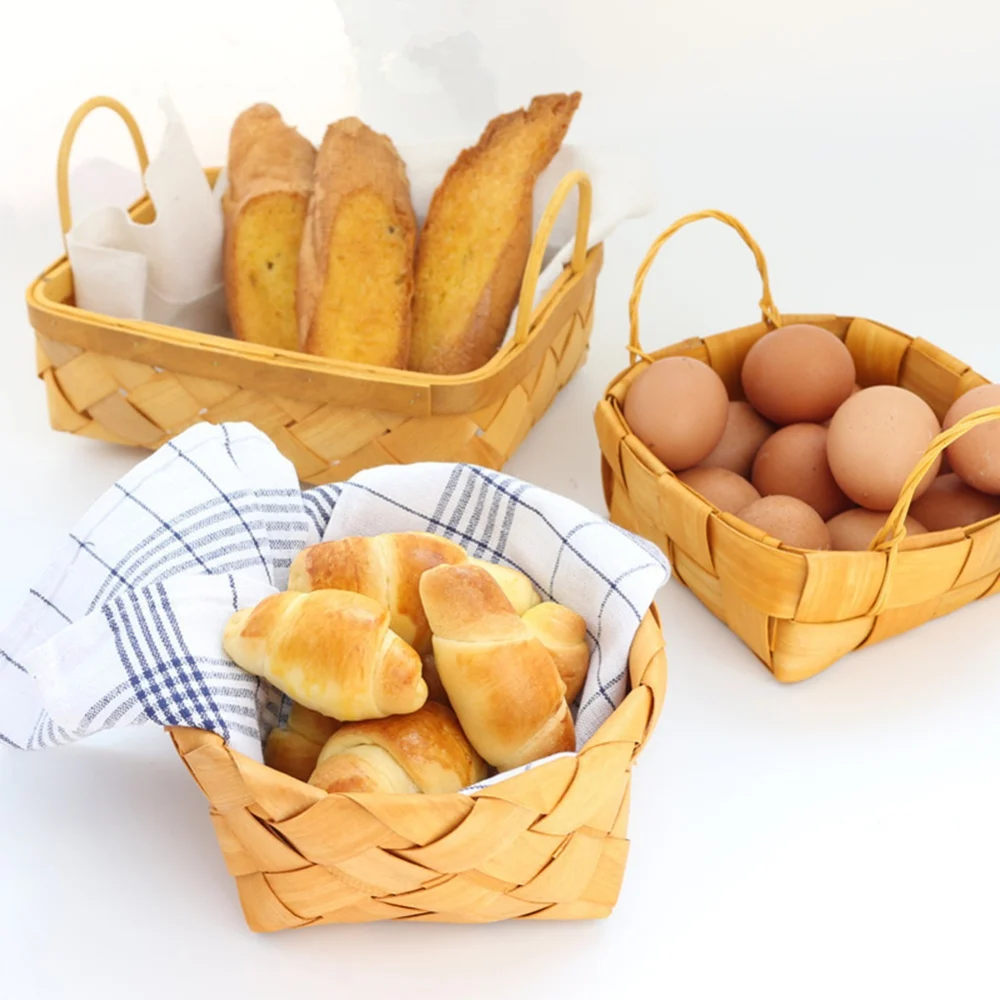 

Handwoven Wicker Basket for Storage Organizing Bread Food Storage Basket Fruit Tray Picnic Handy Basket for Home Kitchen Outdoor