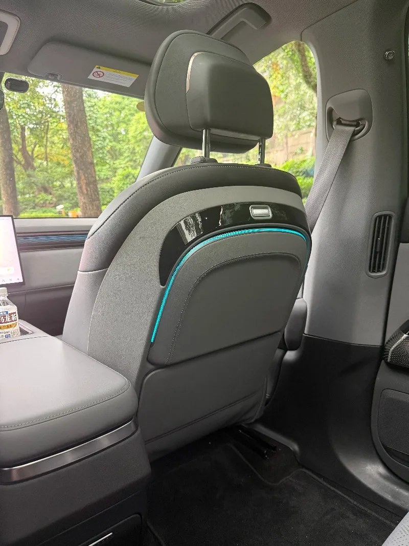 For Zeekr 9X 2025 2026 Car Seat Back Small Table Foldable Adjustable Laptop Desk with Atmosphere Light Modified Accessories detail image 8