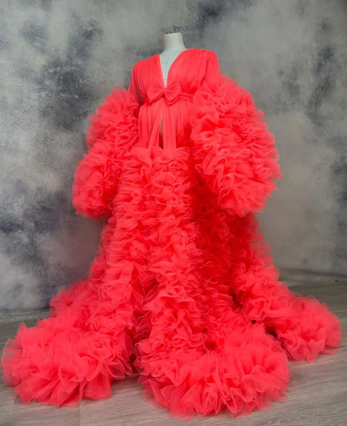 Batas de maternidad largas hinchadas, vestidos de fotografía para mujeres embarazadas con volantes de color verde menta, vestidos de Baby Shower personalizados con tren de barrido