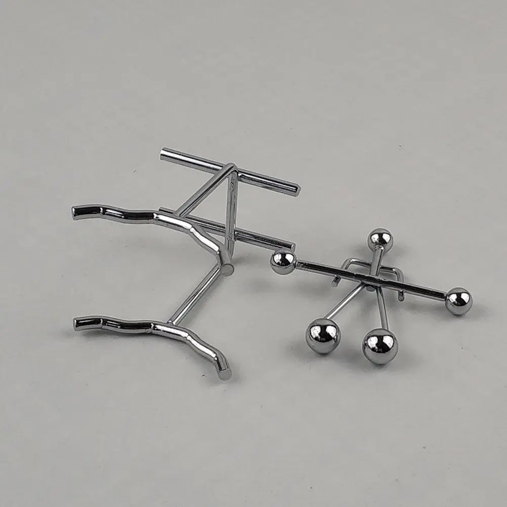 Creative Metal Balance Ball Swinging Tumbler Desktop Decoration Small Iron Sculpture Science Gift for Office Home Space