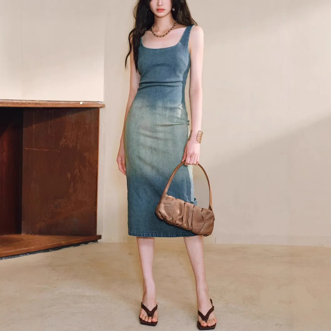

Soft Denim Cotton Gradient Smudged Heavy Industry Enzyme Washed Fried Sand U-neck Waist Vest Dress