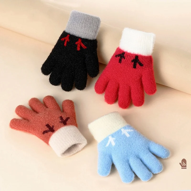 

New Style Children's Gloves Autumn Winter Five-finger Knitted Cold-proof Warm Gloves Cute Elk Antlers Full Finger Outdoor Gloves