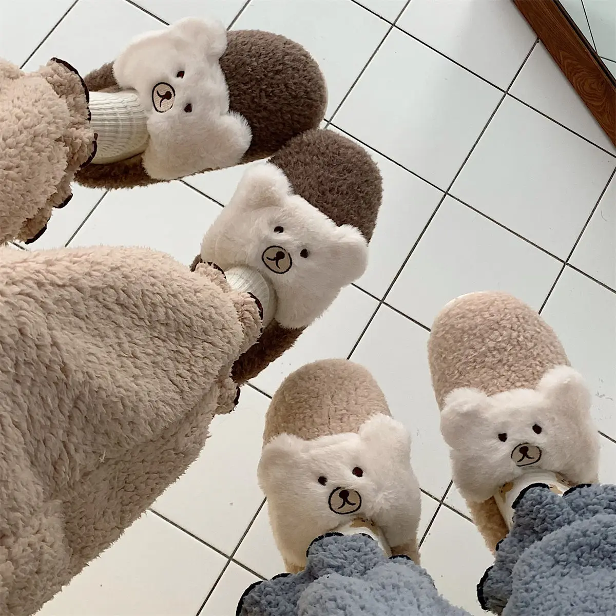 Home soft cute cute girl heart bear plush shoes female winter student Korean version fashion bedroom warm cotton slippers