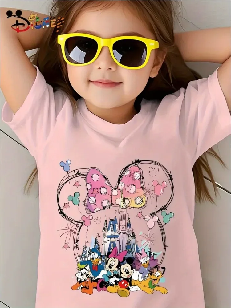 Disney Mickey Family Castle Pattern Printed Children's Pure Cotton Short-Sleeved Comfortable T-Shirt Fashionable and Versatile view 3