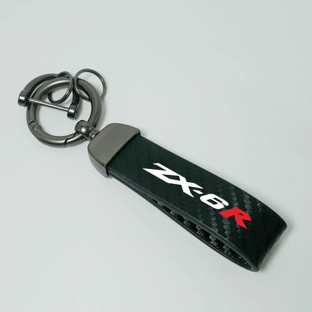 New Motorcycle key chain Ring Carbon Fiber Metal Keychain Horseshoe Buckle for KAWASAKI ZX6R ZX-6R 2000-2020 Motorcycle Keychain