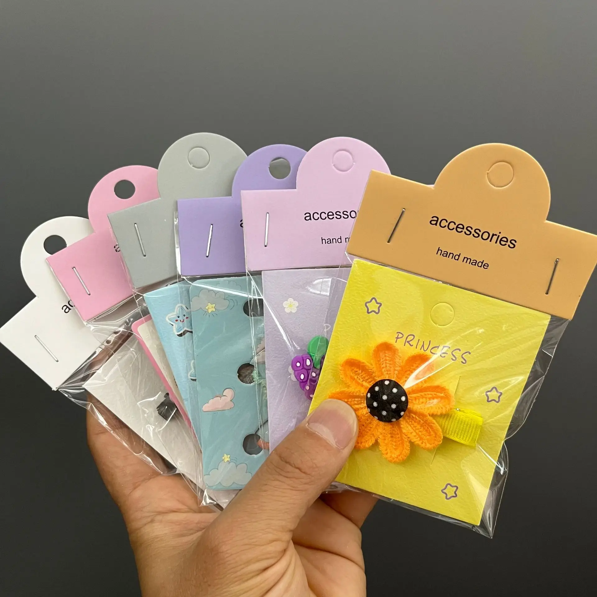 50pcs Foldable Packaging Paper Cards for DIY Handmade Jewelry Necklace Headwear Display Cards Retail Price Hanging Tags Lables